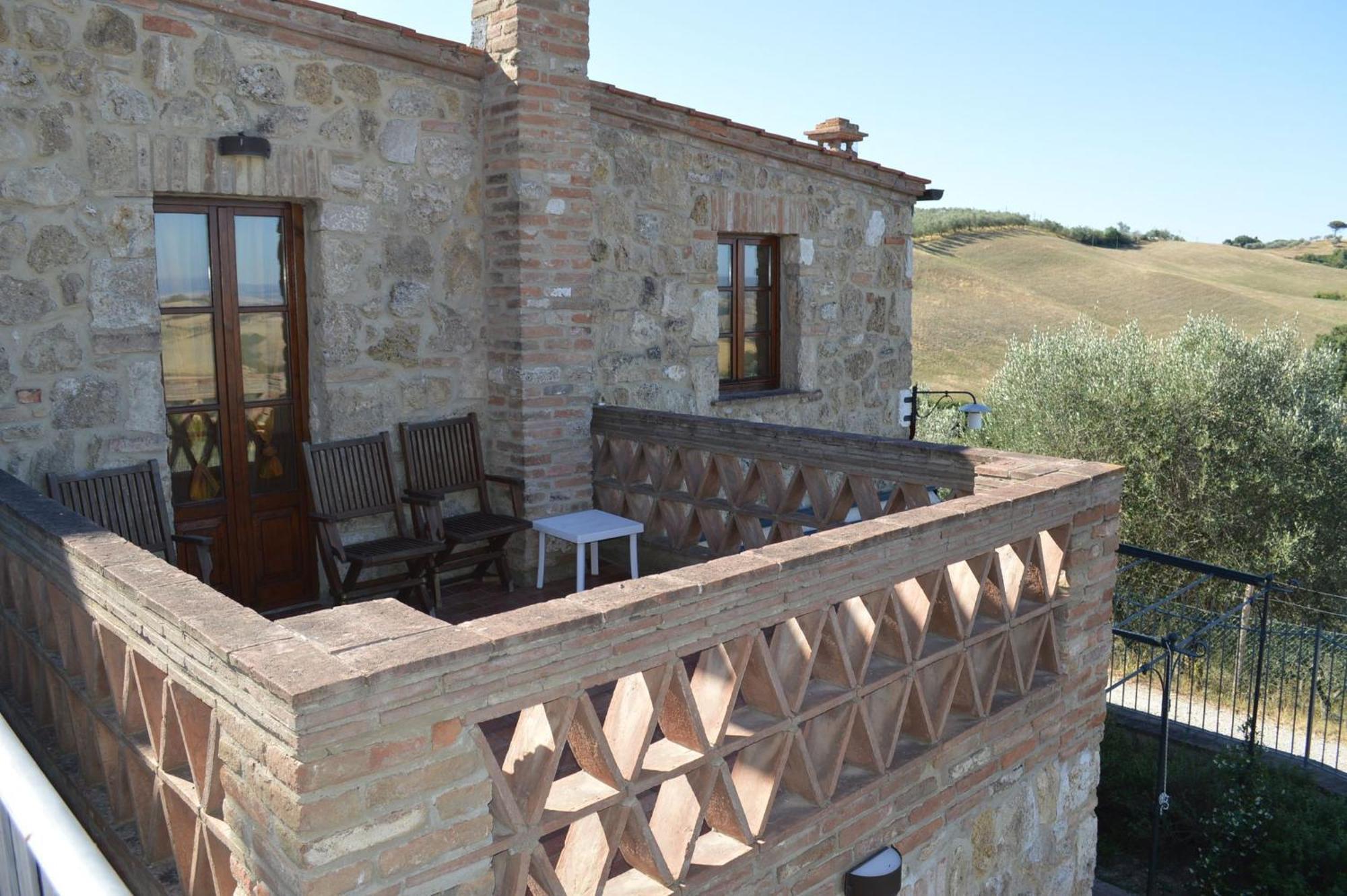 아시아노 House With Private Garden In The Crete Senesi 빌라 외부 사진