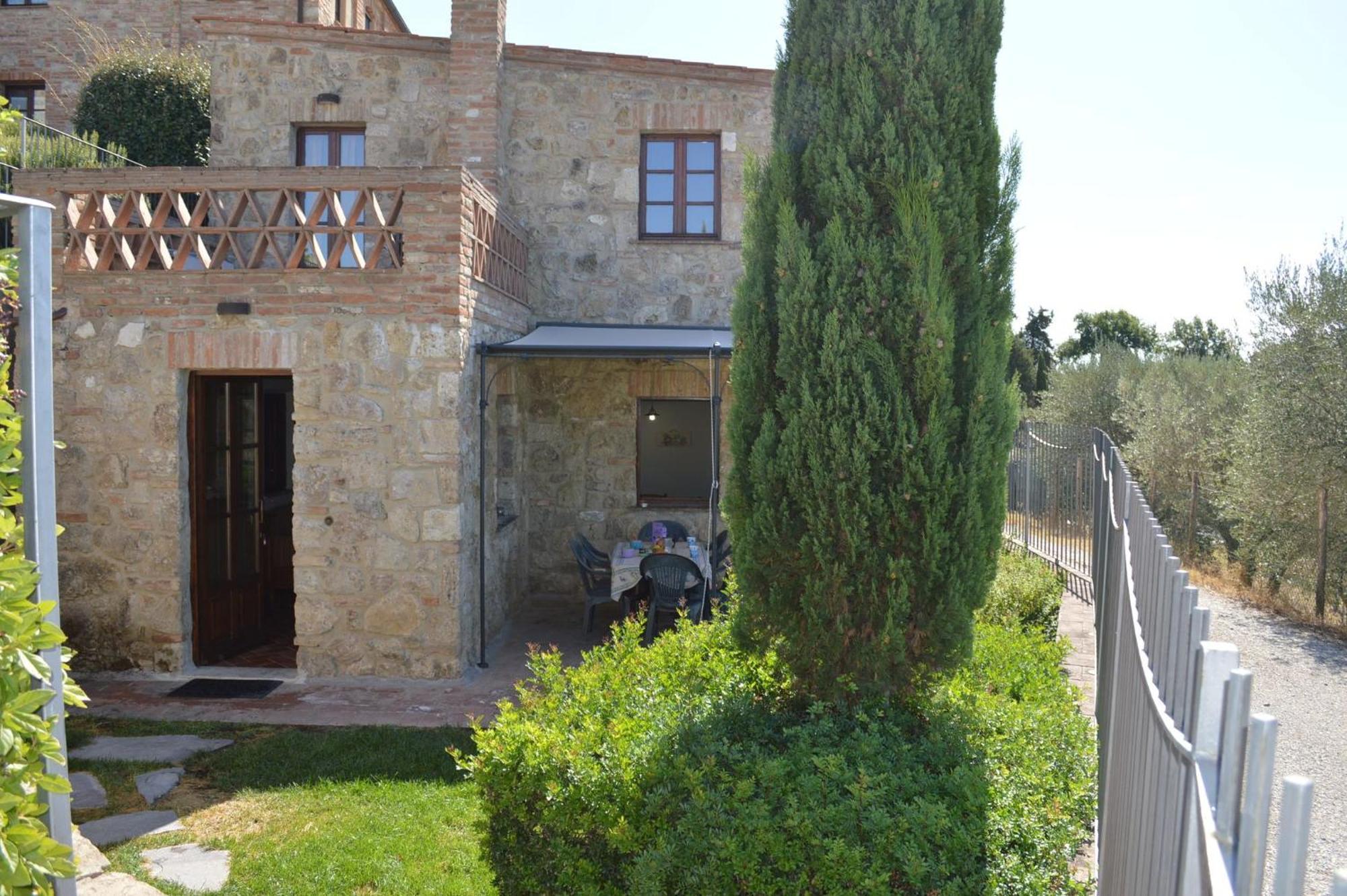 아시아노 House With Private Garden In The Crete Senesi 빌라 외부 사진